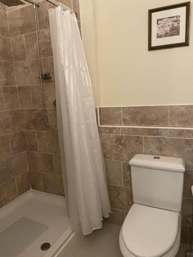 Bear Inn Bradford-On-Avon Esterno foto